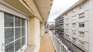Piso en venta en Franqueses del Vallès, les