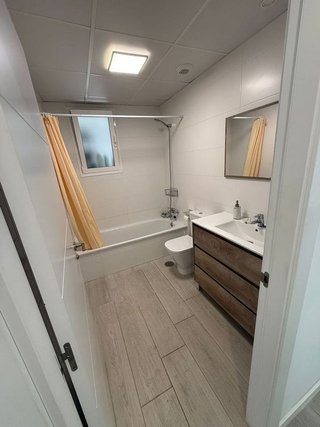 Ático en alquiler en Nueva Andalucía centro en Marbella