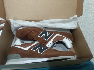 New Balance 576