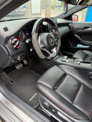 Mercedes-Benz Clase A45 AMG