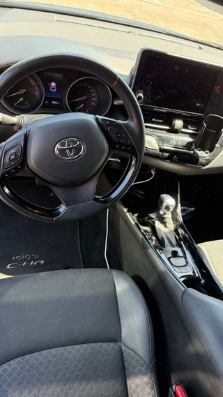 Toyota C-HR 2023
