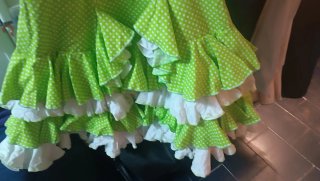 Falda flamenca lunares verde y blanco