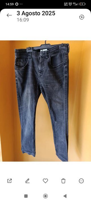Pantalón vaquero gris oscuro hombre