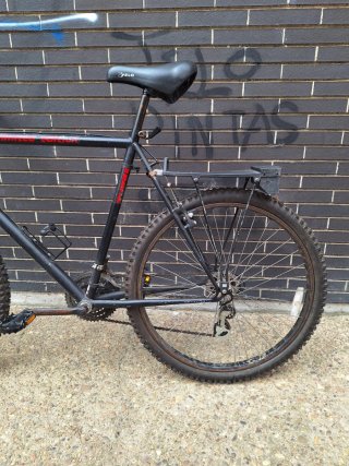 Bicicleta de Montaña Negra