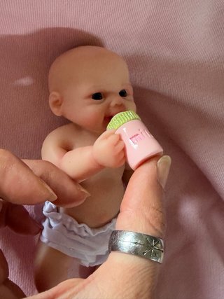 Muñeca Reborn 15cm con Biberón y Chupete