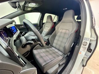 Volkswagen Golf MK8 GTI DSG 2021