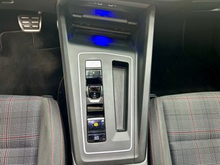 Volkswagen Golf MK8 GTI DSG 2021
