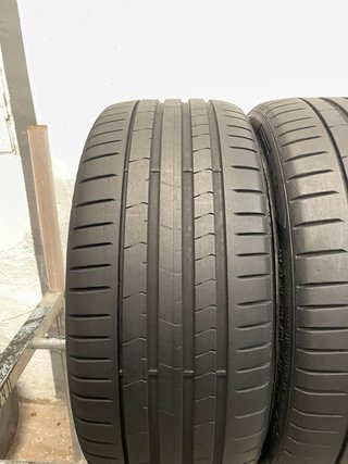 2x 235/35 R19 91Y Pirelli Pzero PZ4