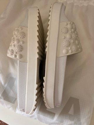 Chanclas Bimba y Lola Blancas