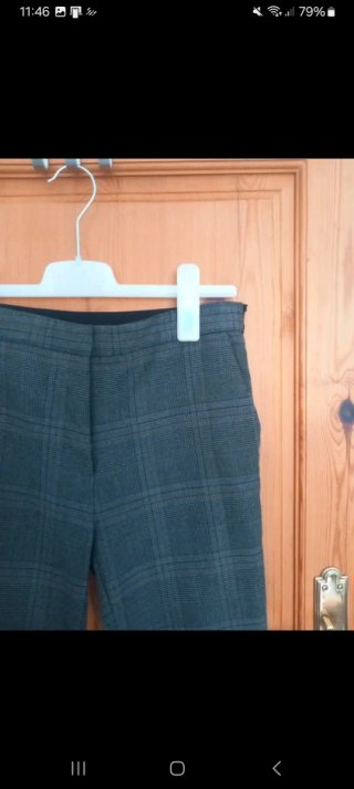 Pantalón cuadros Zara Basic gris