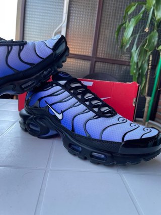 Nike Air Max Plus Negras y Azules