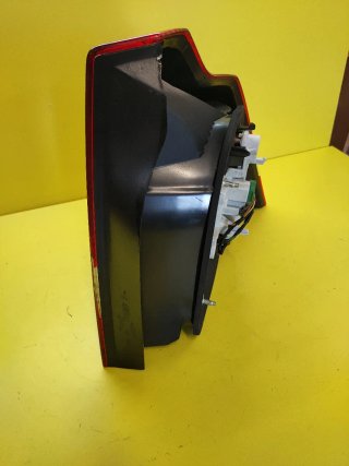 PILOTO TRASERO IZQUIERDO VOLVO S40 BERLINA