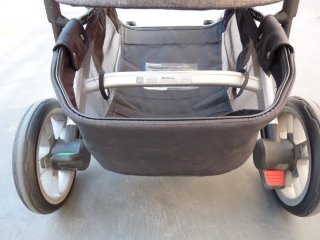 Carrito UPPAbaby Cruz v2 gris con silla y capazo