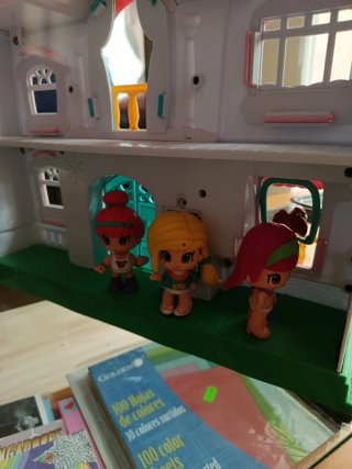Casa de muñecas Pin y Pon