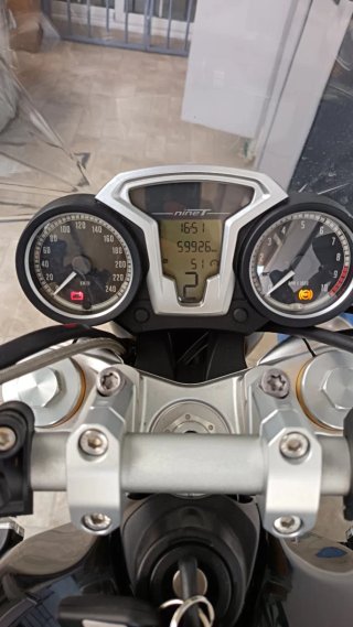 BMW R nine T Negra y Plata