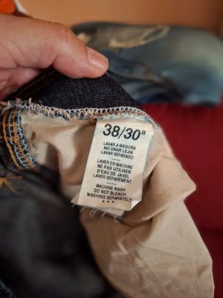 Pantalones vaqueros Lois acampanados