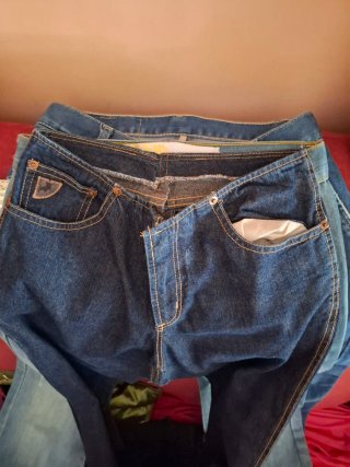 Pantalones vaqueros Lois acampanados