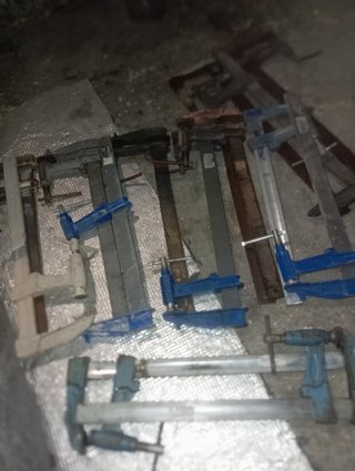 Lote de sargentos para carpintería