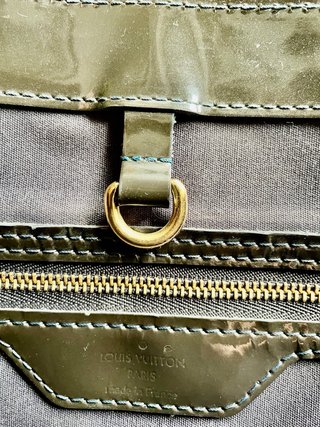 Bolso Louis Vuitton azul marino Charol