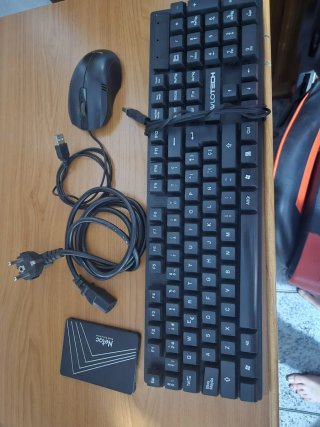 Computer desktop in offerta