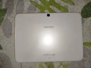 Samsung Galaxy Tab 3 10.1 + Funda + Cargador