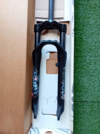 Horquilla bici Marzocchi Bomber DJ3