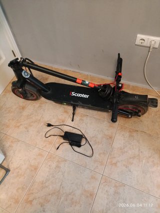 Patinete Eléctrico iScooter i10