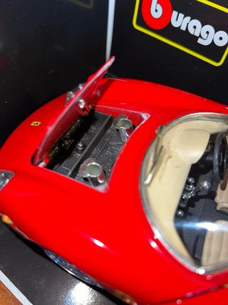 Ferrari 250 Le Mans 1/18 Bburago