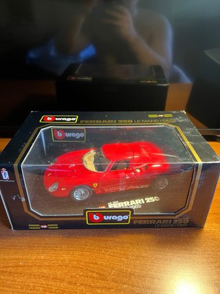 Ferrari 250 Le Mans 1/18 Bburago