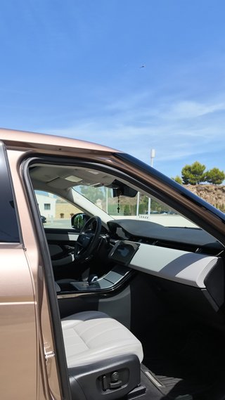 Land Rover Range Rover Evoque 2.0 D163 Dynamic HSE AUTO 4WD MHEV