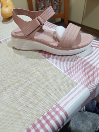 Sandalias rosas sin estrenar Talla 39