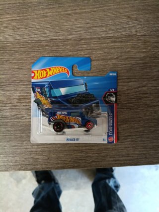 Hot Wheels HW Mail Mailed It! 1/5