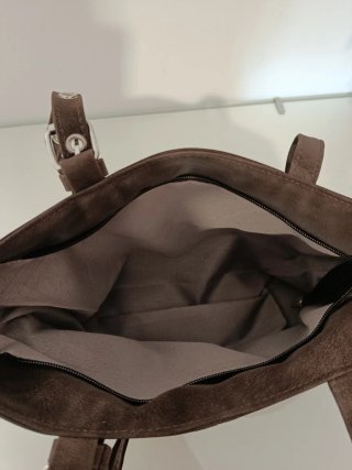 Bolso marrón de ante