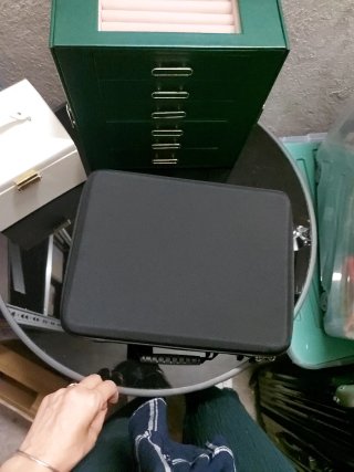 Porta orologi da viaggio nero