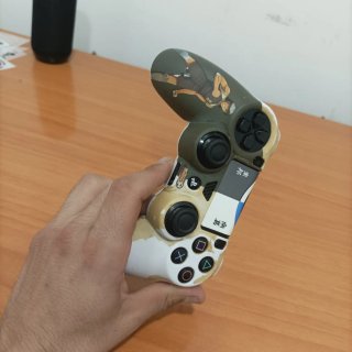 Mando PS4 con funda
