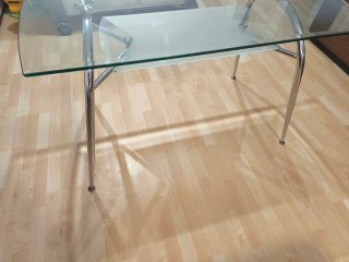 Mesa de centro cristal y metal