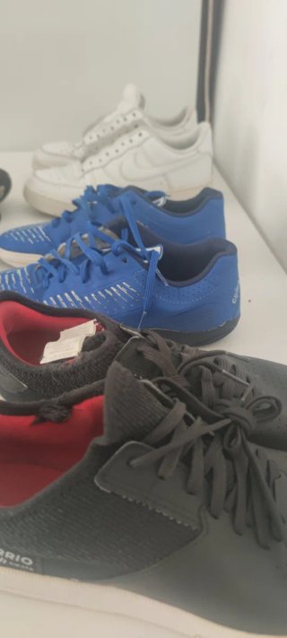 Zapatillas Bamba Negras y Rojas