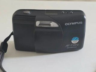 Olympus AF-1 Mini Weatherproof Cámara 35mm