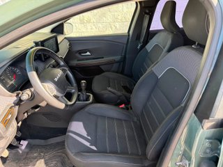 Dacia Sandero 2023