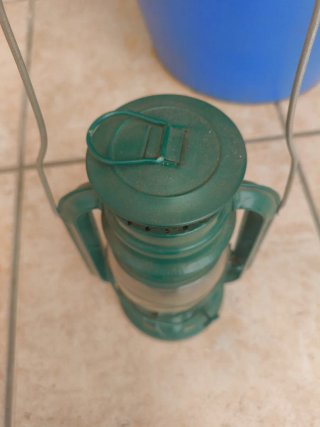 Lámpara de alcohol verde vintage