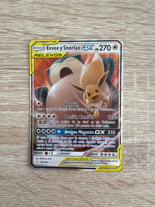 Carta Pokémon Eevee y Snorlax GX Tag Team
