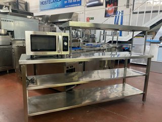 Mesa de trabajo con pase caliente 2 metros inox