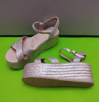 Sandalias Plataforma Plateadas Talla 39