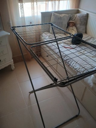 Tendedero plegable metálico