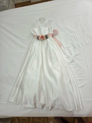 Vestido de niña blanco