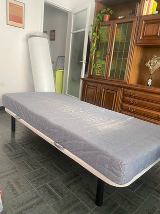 Somier y colchón Ikea 90cm