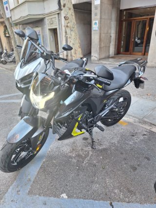 Zontes Z2 125cc Negra/Amarilla 8000km