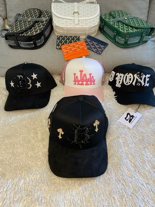 Gorra Exclusiva Negra con Detalles