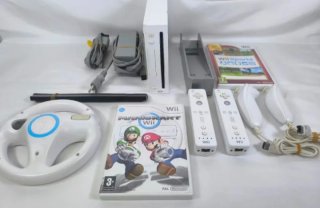 Nintendo Wii Bianca Completa con Accessori