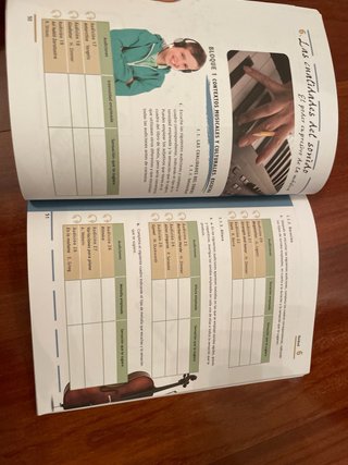 Libro y Cuaderno Un Mundo de Sonidos A